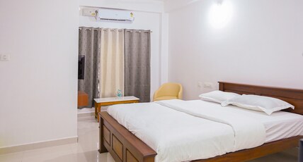 Green Pearl Lodging Room Type - Deluxe AC