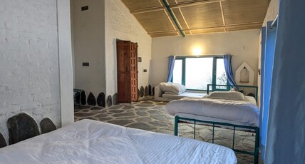 Corbett Baromasaa Homestay Room Type - Valley View Room South