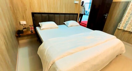 The Ganga Stay Room Type - Bedroom 1