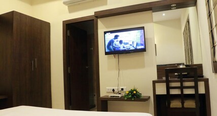 Arsh Residency Room Type - Deluxe Room