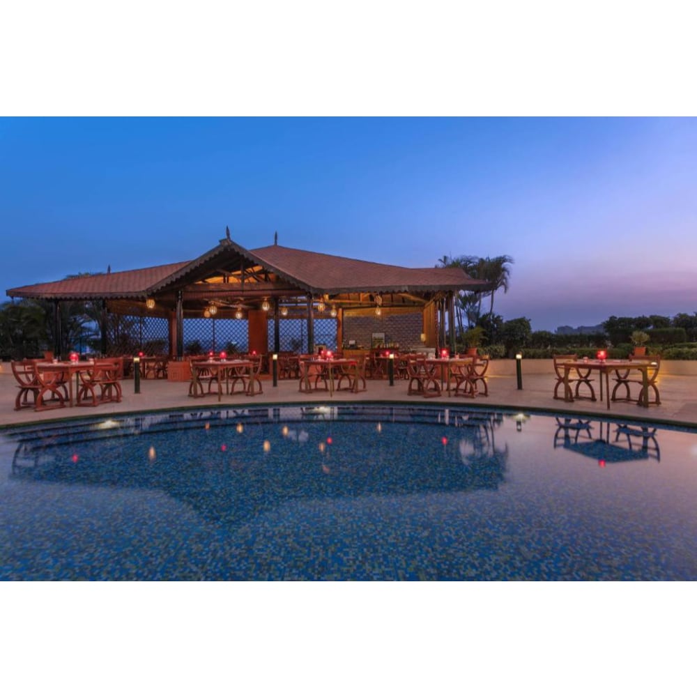 Sheraton Grand Pune Bund Garden Hotel - Tap to explore photos