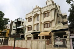 Hotel Vijay Palace