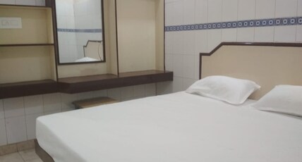 Abirami inn Room Type - Superior Double Bed Room