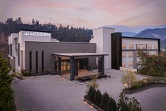 Le Meridien Dehradun Resort & Spa