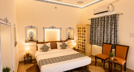Khoj by Bharatescapes | 50 Metres from City Palace Room Type - Superior Room with Balcony