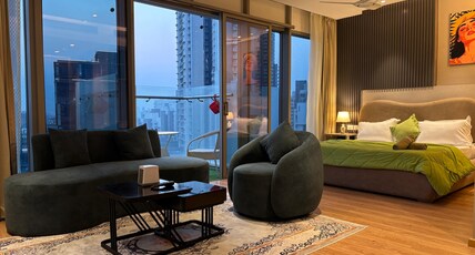 Amisum Stayz Room Type - The Vintage Suite