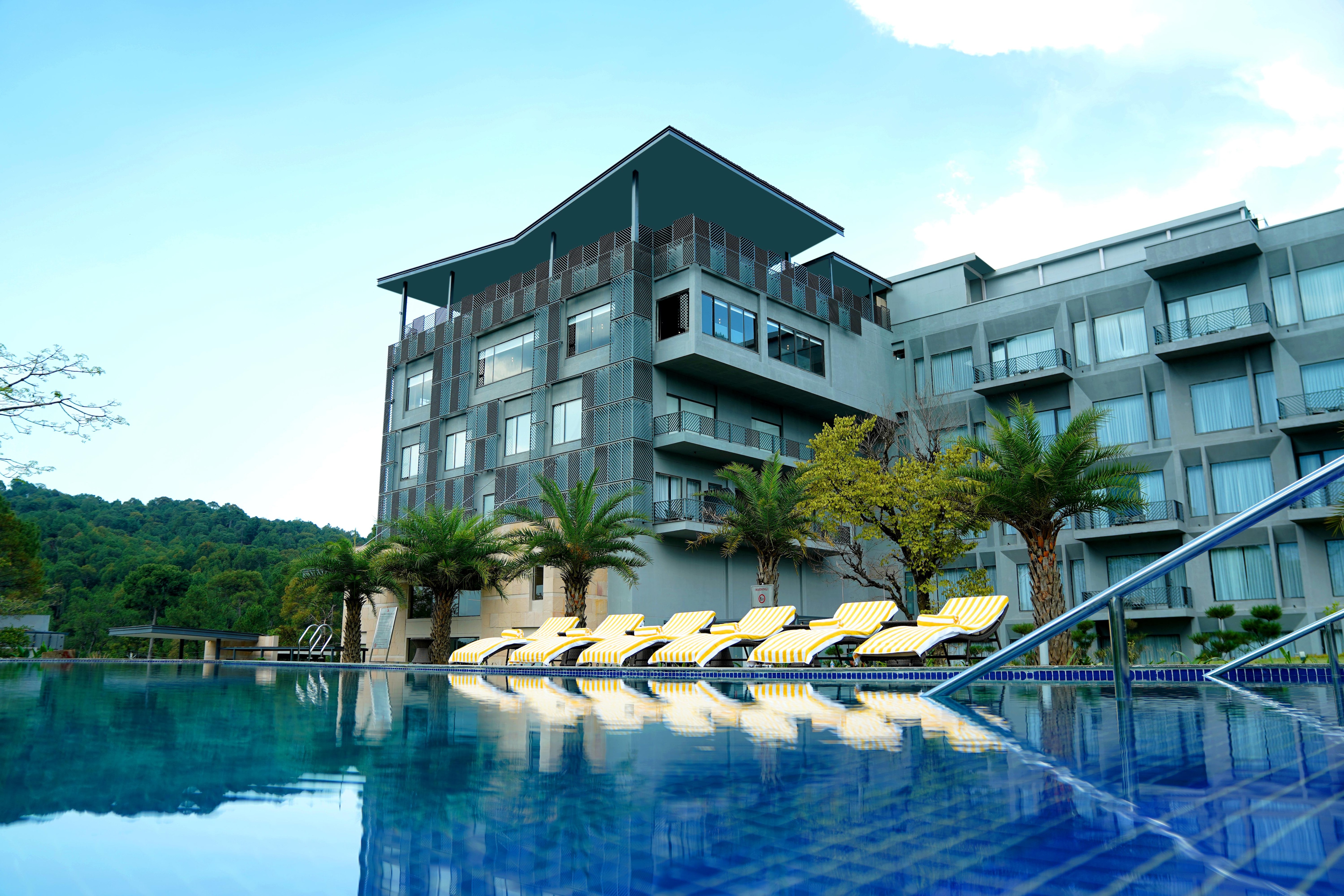 Katra Marriott Resort & Spa - Tap to explore photos