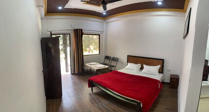 Whispering Woods Room Type - Room with valley view