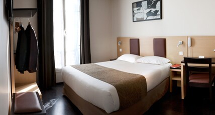Source Hotel Paris Room Type - Standard Double Room