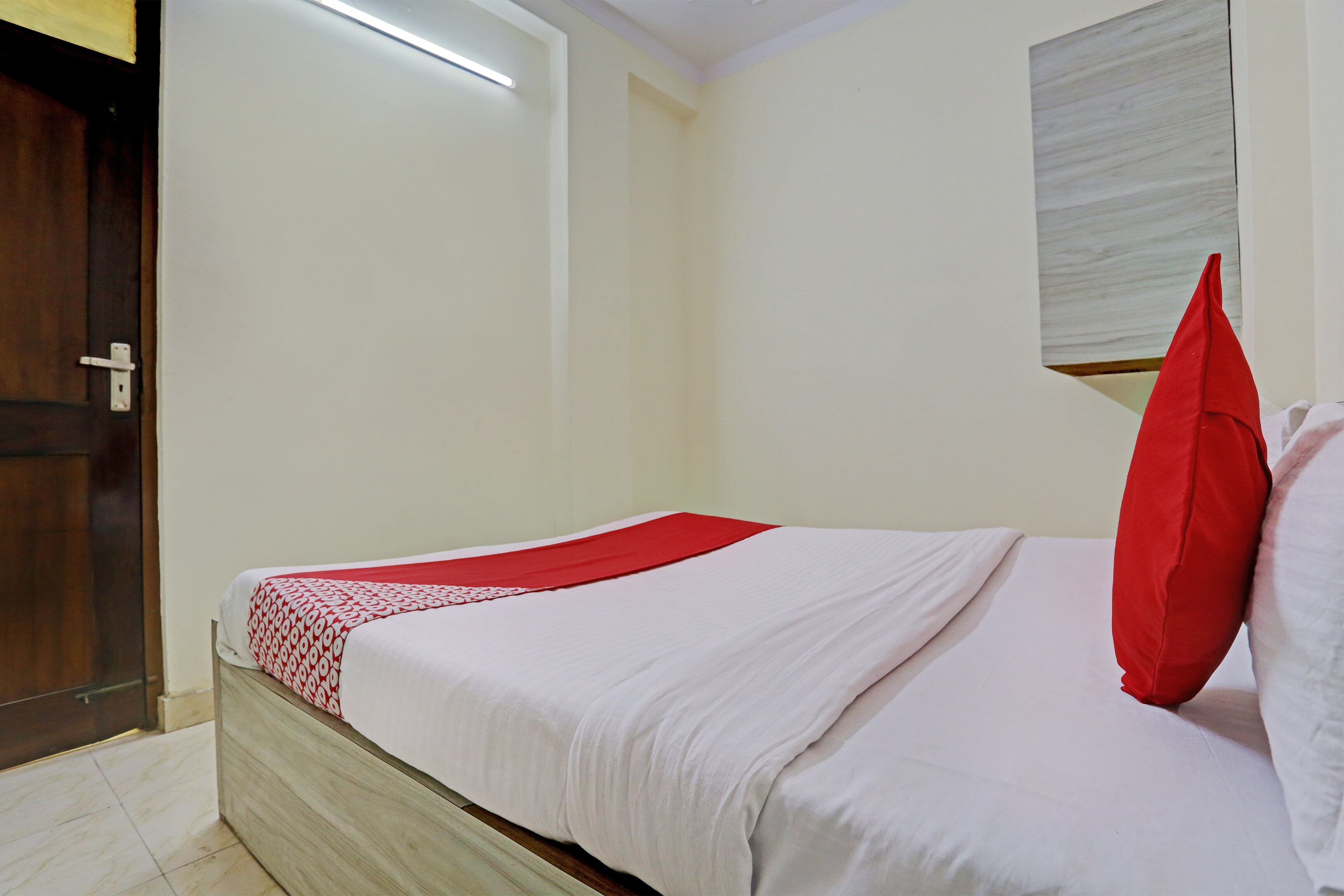 Hotel O Khusi Inn - Tap to explore photos