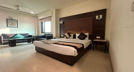 Metropolis Guest House Room Type - Deluxe Rooms