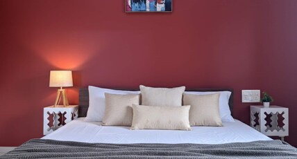 MYS Frey Haus Luxurious AC 3 BHK 50 TV Wifi Room Type - MYS Frey Haus Luxurious AC 3 BHK 50 TV Wifi