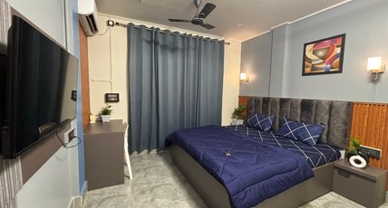 RITZY INN Room Type - Luxury room