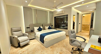 Hotel Mansarover Paradise Room Type - Luxury Room
