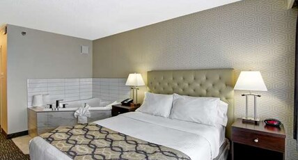 Best Western Cedar Park Inn Room Type - 1 Queen Bed, Non-Smoking, Balcony, Desk, Refrigerator, Wi-Fi, Full Breakfast Best Western Cedar Park Inn Room Type - 1 Queen Bed, Non-Smoking, Balcony, Desk, Refrigerator, Wi-Fi, Full Breakfast