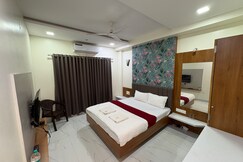 Hotel Mayur Residency