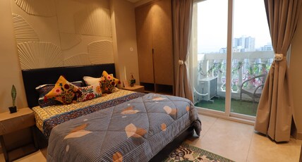 Sukoon stays Town Central Noida Room Type - Sukoon stays Town Central Noida