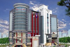 Hotel Narula's Aurrum