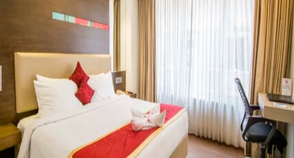 V Hotel Room Type - V Club