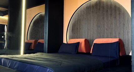 Black ocean stay Room Type - Black Ocean