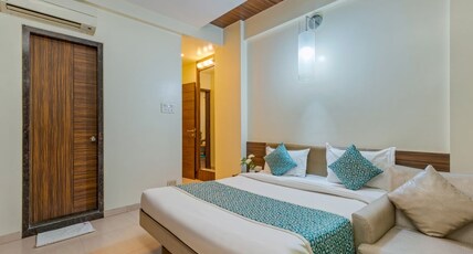 Hotel Krishna International  Room Type - Royal Suite Room AC 420 sq. ft