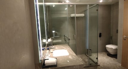 Vivanta Bhubaneswar, DN Square Room Type - Deluxe Room Twin Bed Vivanta Bhubaneswar, DN Square Room Type - Deluxe Room Twin Bed