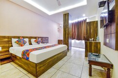 FabHotel Padmawati Palace