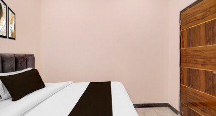 Hotel O R.N. Residency 3 Room Type - Classic