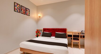 Townhouse Nagthane Satara Formerly Matoshree Palace Room Type - Deluxe