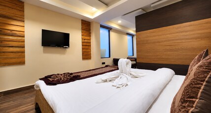 Arcadian Hotel by Gypsy Group (2 Min Walk to MG Marg) Room Type - Premium Super Deluxe with Jacuzzi