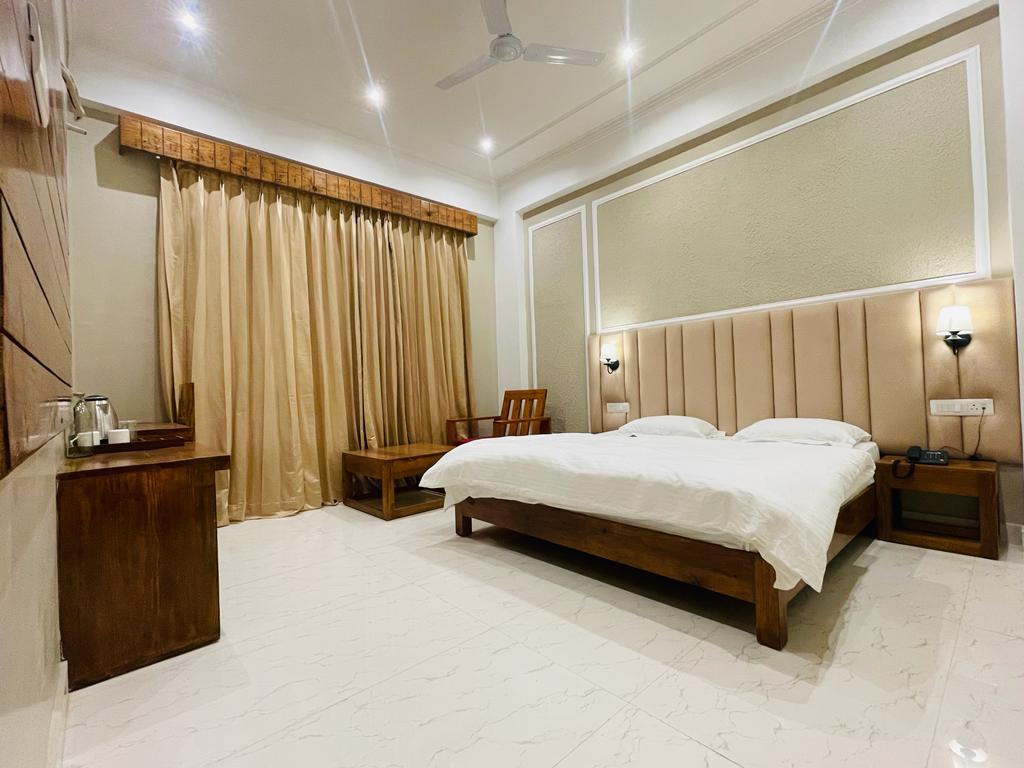 Raja Ji Hotels - Tap to explore photos