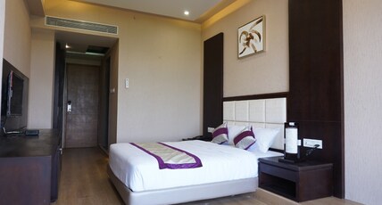 Empire Stay , Amravati Room Type - Empire Executive Room