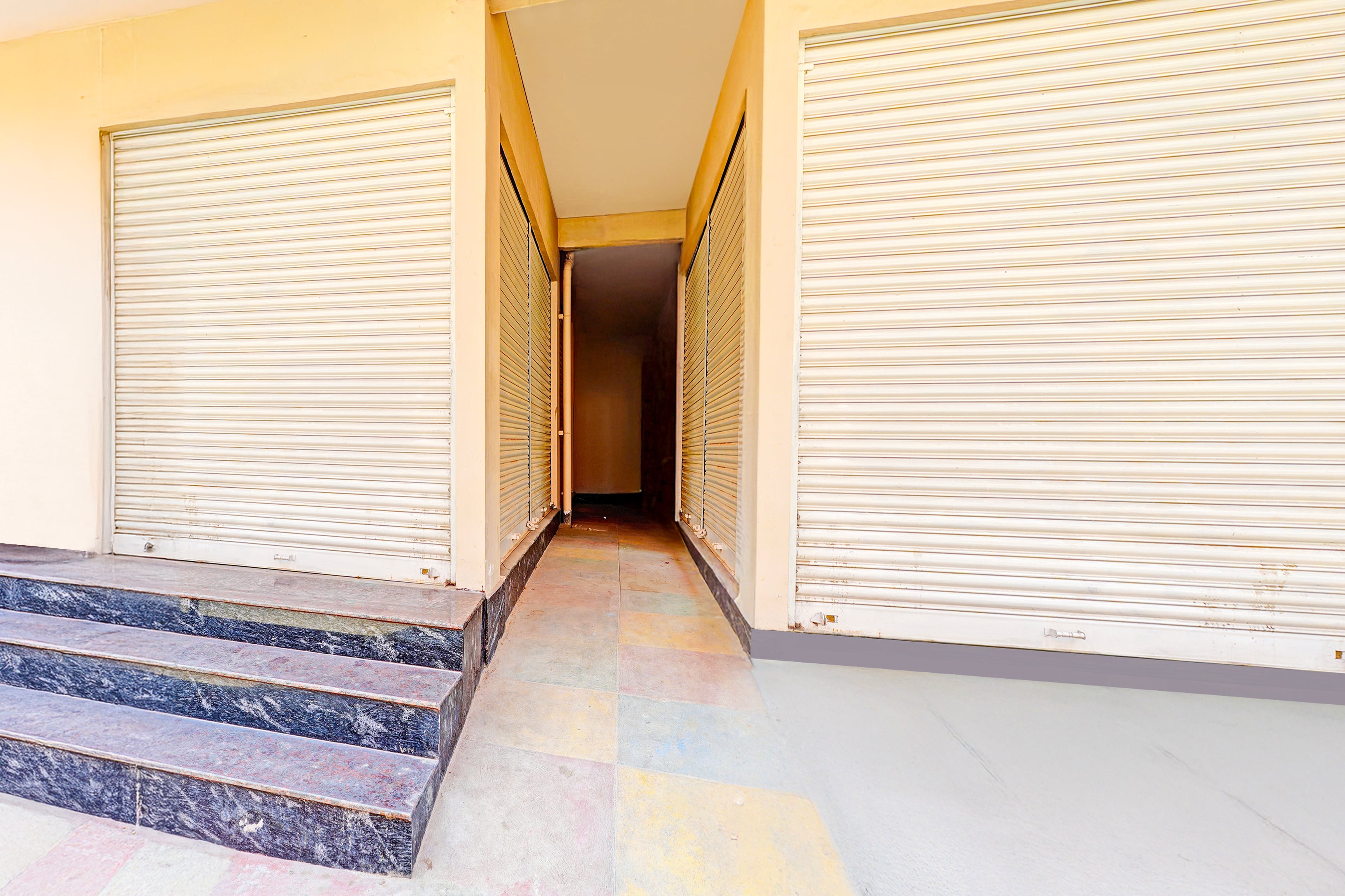 Hotel O Sri Sai Lodging AND Boarding - Tap to explore photos