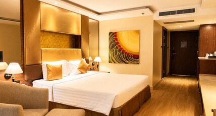 Nova Gold Hotel Pattaya Room Type - Superior King with Balcony