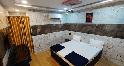 GPG RESIDENCY (GURUPADUKA GRAND RESIDENCY ) Room Type - Deluxe Double Bedroom GPG RESIDENCY (GURUPADUKA GRAND RESIDENCY ) Room Type - Deluxe Double Bedroom