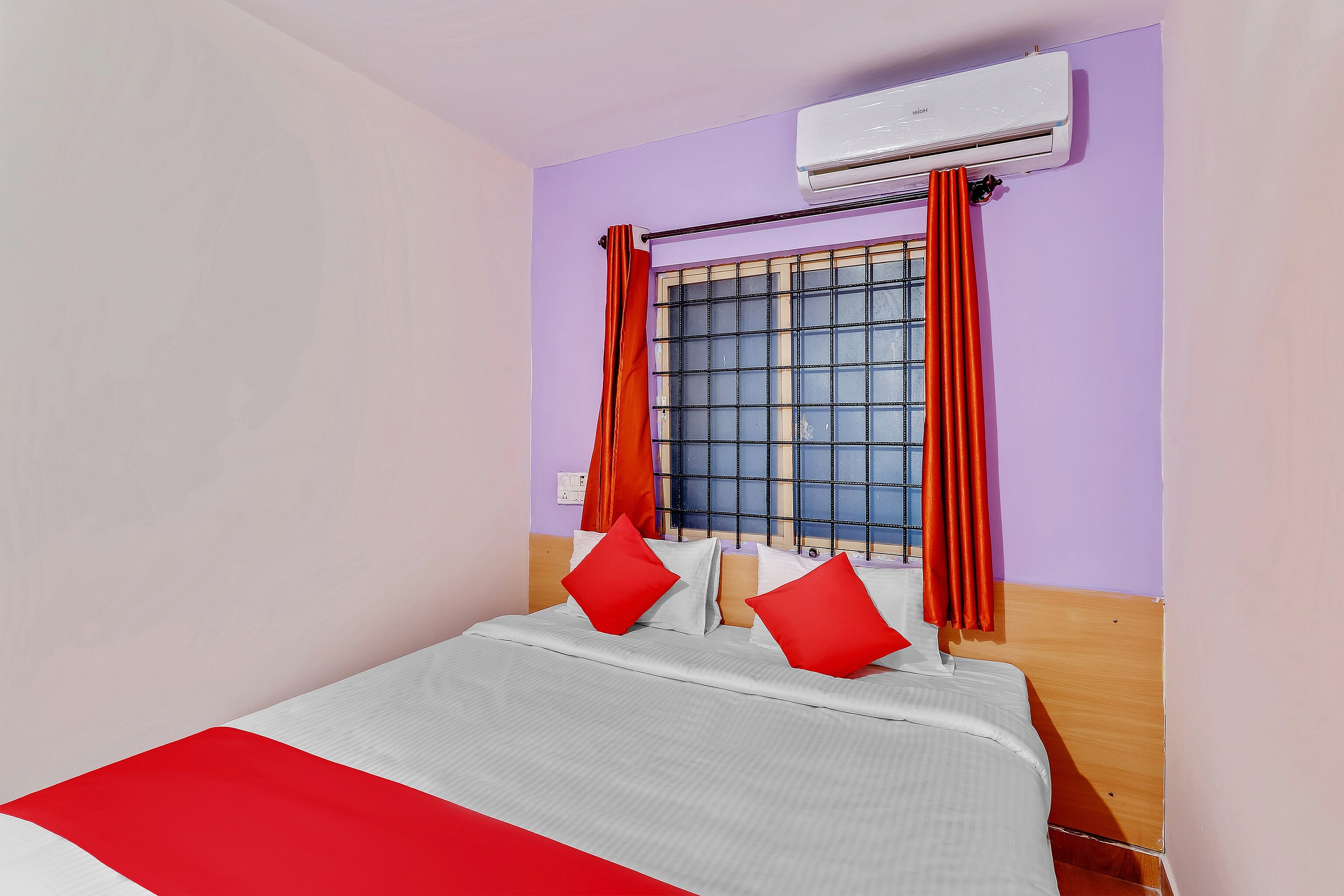 Hotel O MRV Royal Suites - Tap to explore photos
