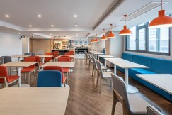 Holiday Inn Express QINGDAO CITY CENTER