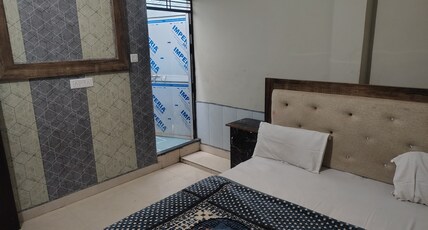 Sri Raghunandan Dham Room Type - 4 Bed Room with AC