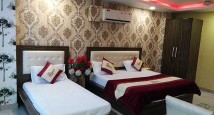 Hotel Red Huts Room Type - Super-Deluxe