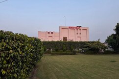 Pink Villa The Boutique Hotel, Meerut