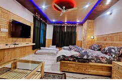 Mountain manor home stay