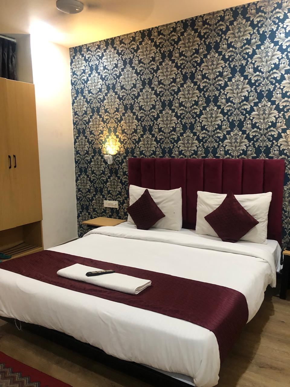 Nidra Hotel near Yashobhoomi(Sector 10, Dwarka) - Tap to explore photos
