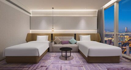 Crowne Plaza DALIAN XINGHAI Room Type - 2 Twin Standard Lounge Access