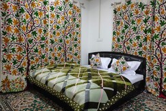 LA CASA GUREZ