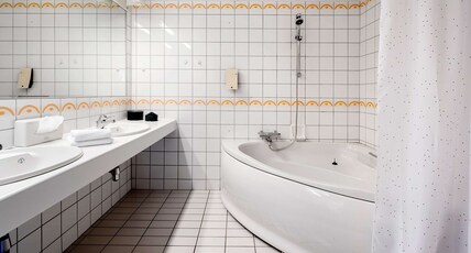 Best Western Plus Hotel Bakeriet Room Type - 2 Single Beds, Non-Smoking, Superior Room, Free Internet, Full Breakfast