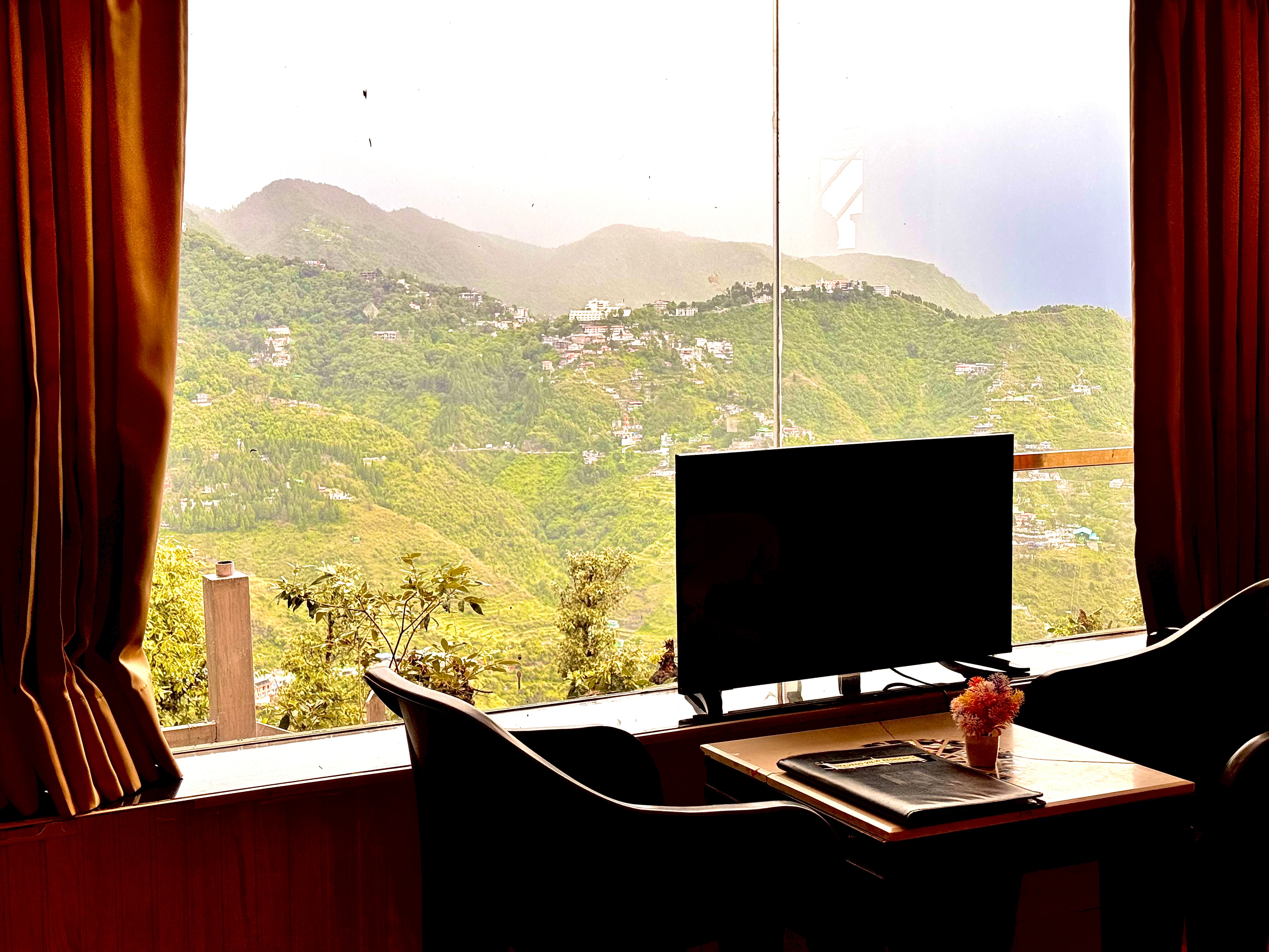 Heavens View Resort - A Boutique Stay - Tap to explore photos