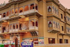 Hotel Indra Niwas (Pure Vegetarian)