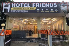 HOTEL FRIENDS