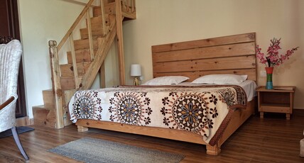 Ekantha Homestay | 15 Kms From Mukteshwar Room Type - Bedroom 3 superior mountain view