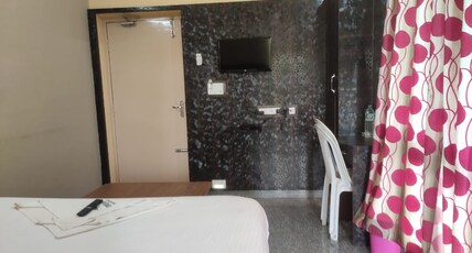 DOLPHIN RESORT & GUEST HOUSE Room Type - Standard room with Balcony